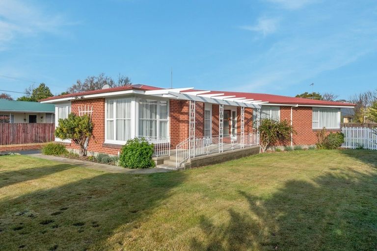 Photo of property in 35 Rountree Street, Upper Riccarton, Christchurch, 8041