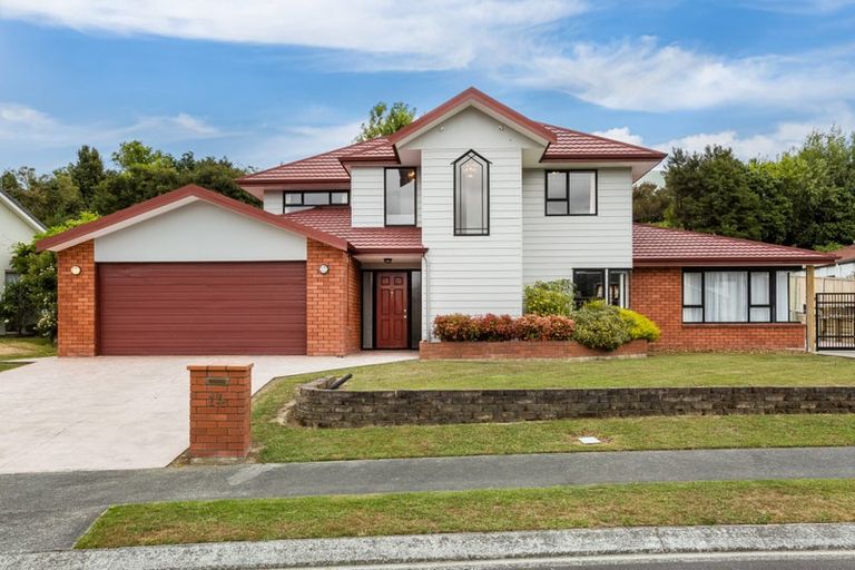 Photo of property in 14 Bowman Place, Whitby, Porirua, 5024