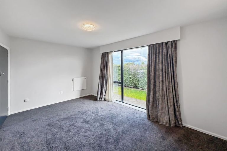 Photo of property in 1/2 Quinns Road, Shirley, Christchurch, 8013