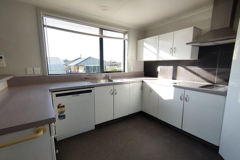 Photo of property in 16a Beach Street, Waikouaiti, 9510