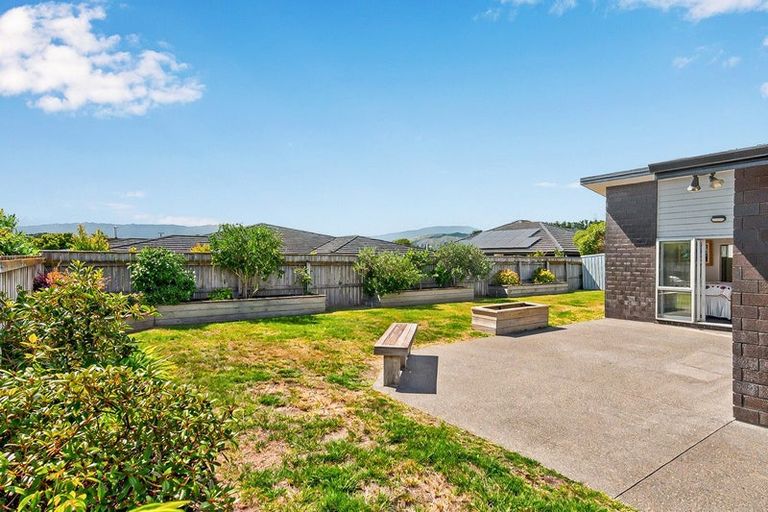 Photo of property in 77 Kotuku Drive, Paraparaumu Beach, Paraparaumu, 5032