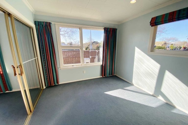 Photo of property in 1/15 Ashfield Place, Ilam, Christchurch, 8041