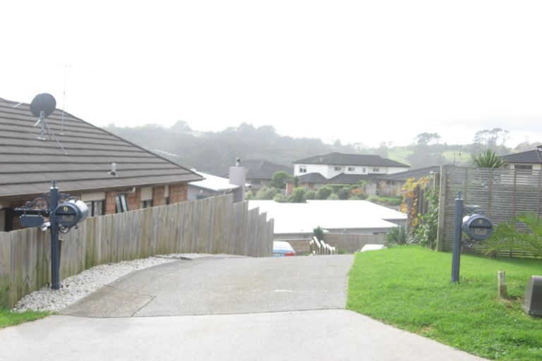 Photo of property in 8 Beirut Court, The Gardens, Auckland, 2105