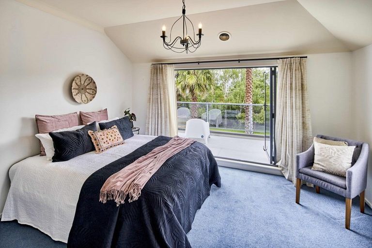 Photo of property in 82a Wyndrum Avenue, Waterloo, Lower Hutt, 5011