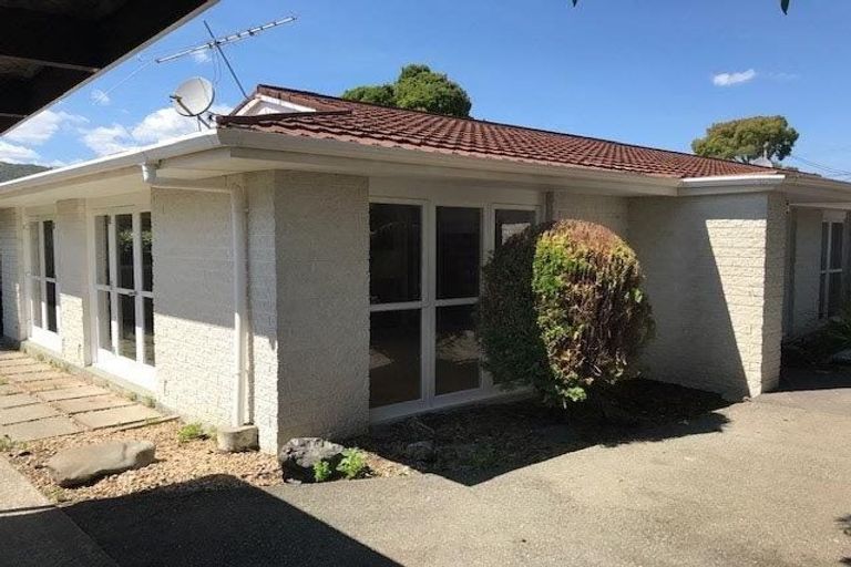 Photo of property in 165b Knights Road, Hutt Central, Lower Hutt, 5010