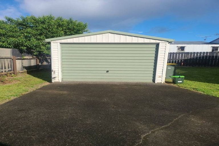 Photo of property in 60a Henwood Road, Mangere East, Auckland, 2024