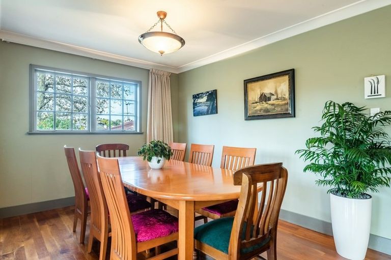 Photo of property in 10a Cassino Street, Bayswater, Auckland, 0622