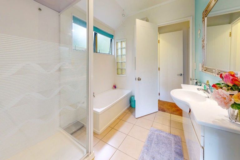 Photo of property in 9538 Paeroa Kopu Road, Kopu, Thames, 3578