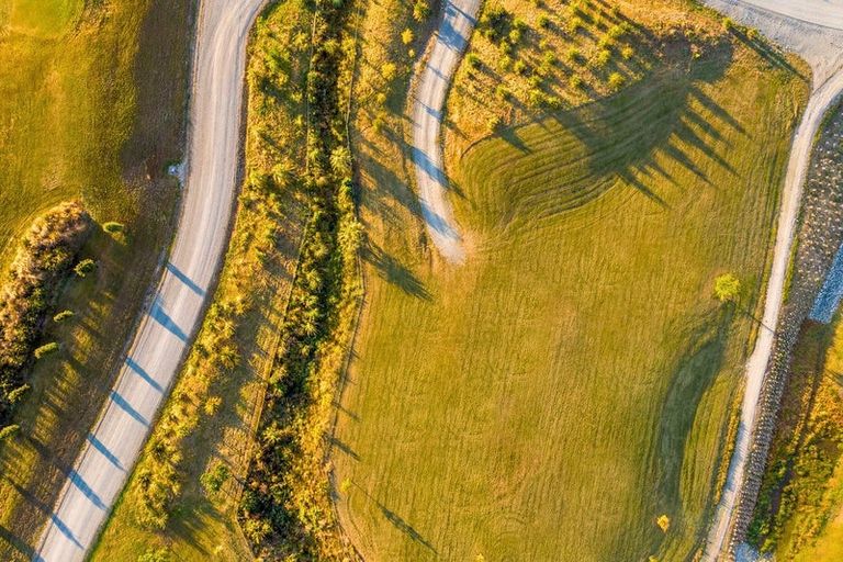 Photo of property in 16 Station Rise, Dalefield, 9371