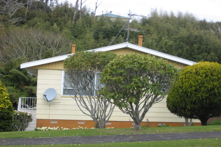 Photo of property in 123 Pembroke Street, Westown, New Plymouth, 4310