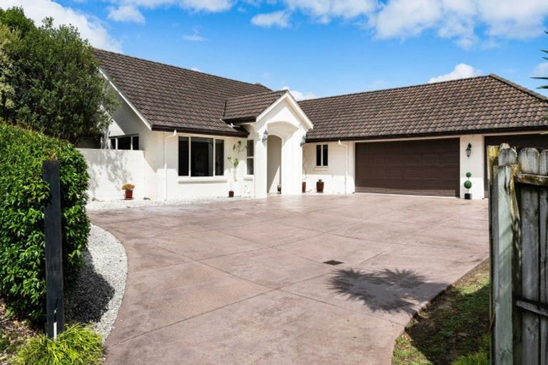 Photo of property in 19 Aufidius Place, Pukekohe, 2120