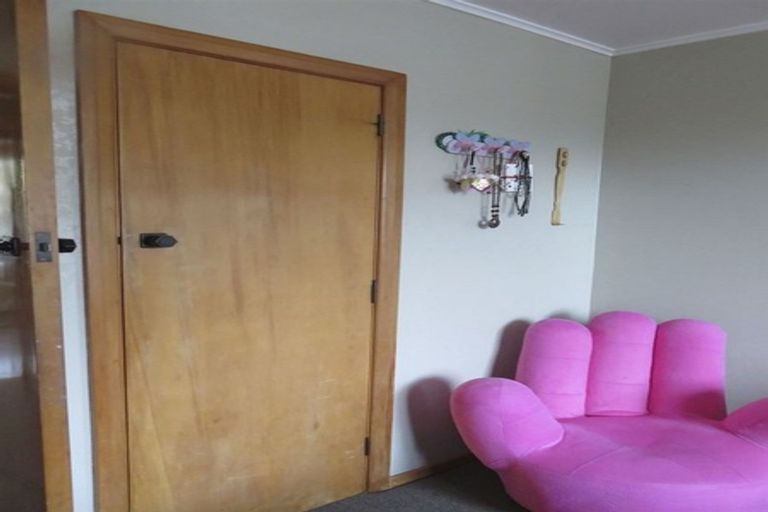 Photo of property in 2 Hamilton Street, East Gore, Gore, 9710