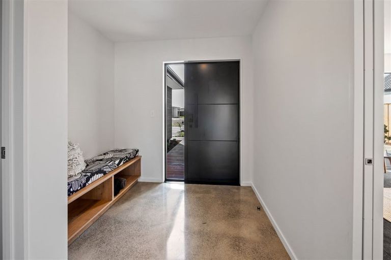 Photo of property in 37 Frank Ernest Crescent, Prebbleton, 7604