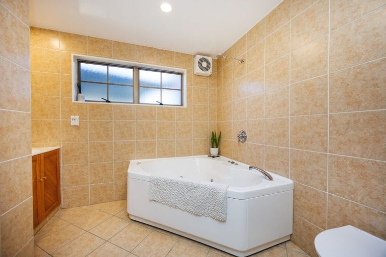 Photo of property in 141 Oxford Street, Ashhurst, 4810