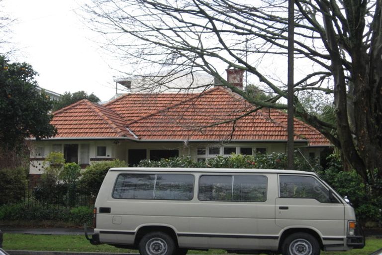 Photo of property in 37 Myrtle Street, Hamilton East, Hamilton, 3216