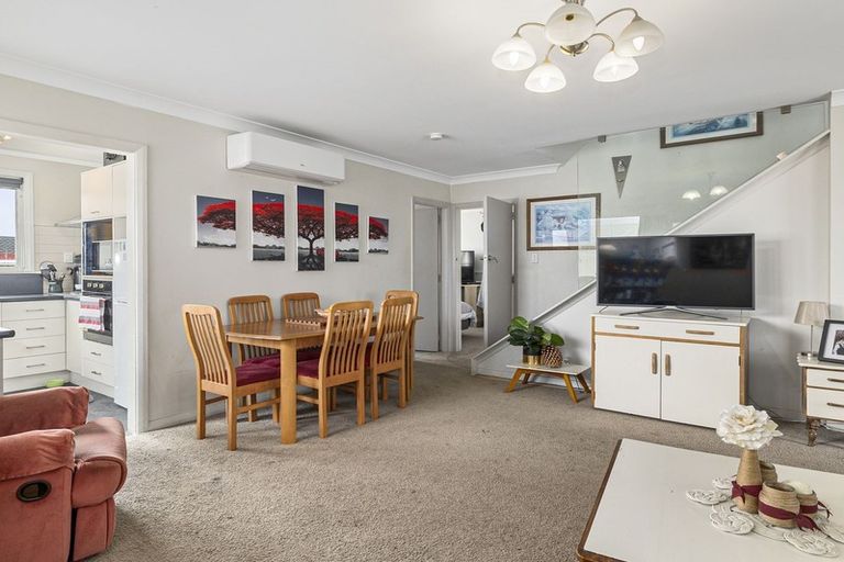 Photo of property in 105 Queens Drive, Saint Kilda, Dunedin, 9012