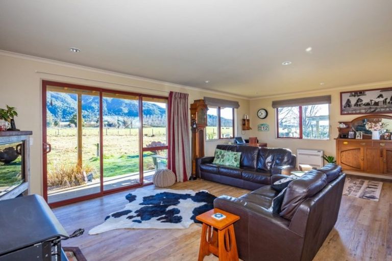 Photo of property in 1248 Peel Forest Road, Peel Forest, Geraldine, 7992