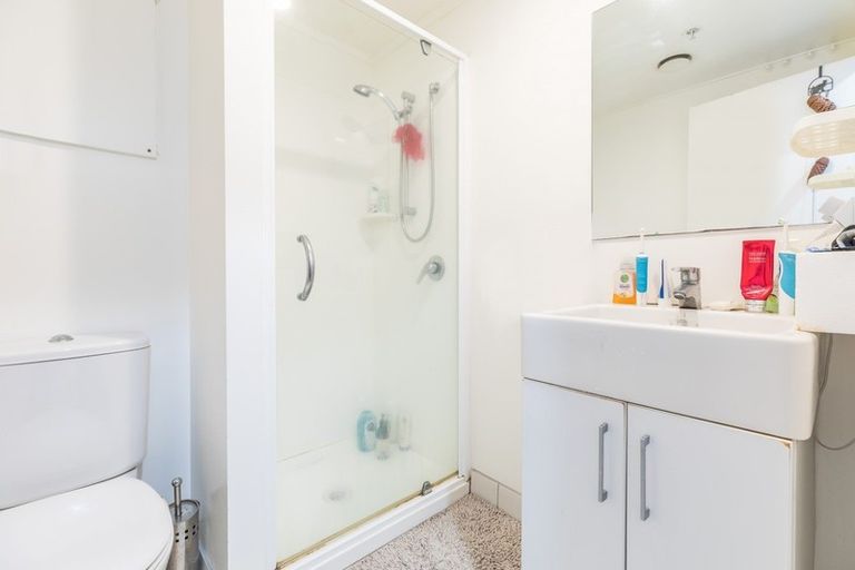 Photo of property in Waldorf Bankside Apartments, 5c/8 Bankside Street, Auckland Central, Auckland, 1010