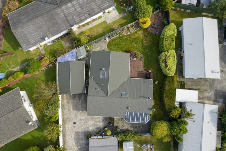 Photo of property in 6a Pilcher Crescent, Naenae, Lower Hutt, 5011