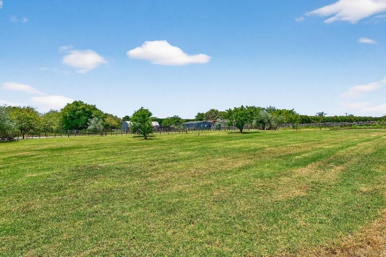 Photo of property in 589 Ngunguru Road, Glenbervie, Whangarei, 0173