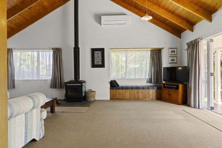 Photo of property in 8 Haines Grove, Rainbow Point, Taupo, 3330