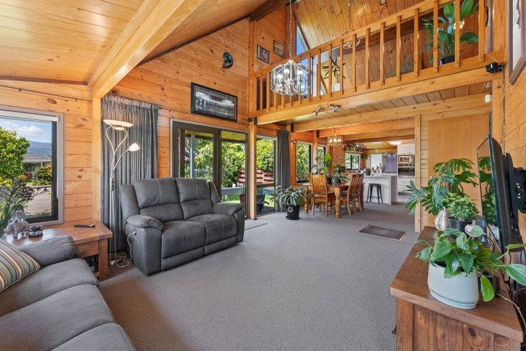 Photo of property in 13 Knights Grove, Otaki, 5512