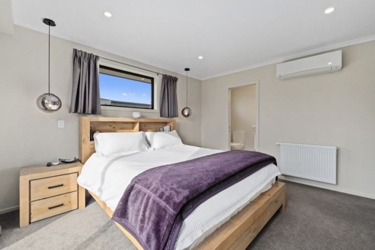 Photo of property in 78 Stratford Drive, Mount Pisa, Cromwell, 9383