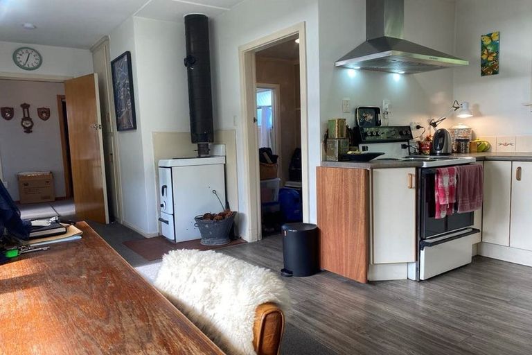 Photo of property in 15 Morris Road, Amberley, 7410