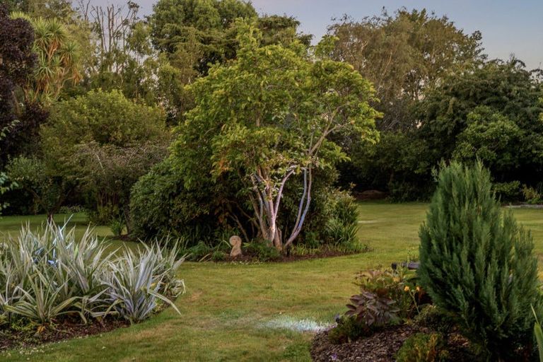 Photo of property in 9 Riccarton Road East, East Taieri, Mosgiel, 9024