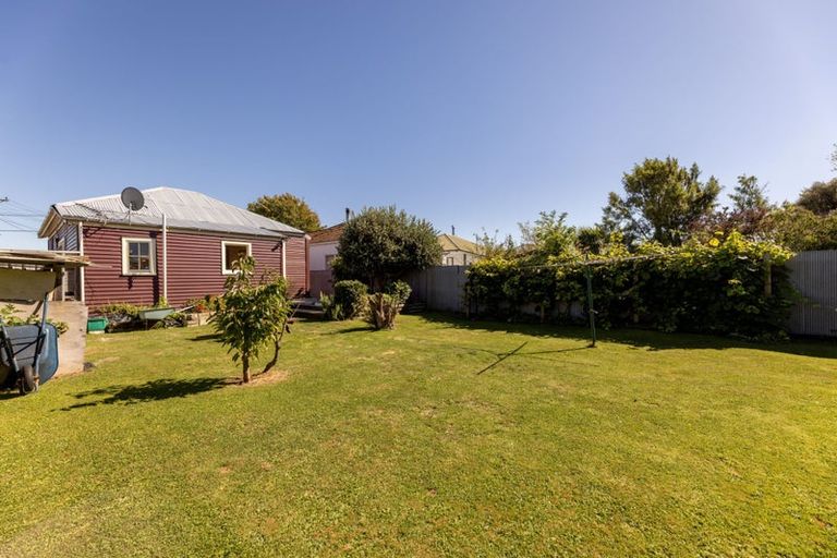 Photo of property in 36 Olliviers Road, Phillipstown, Christchurch, 8011