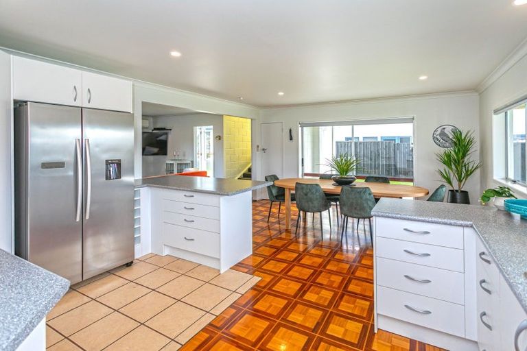 Photo of property in 266 Main Sh25 Road, Tairua, 3508