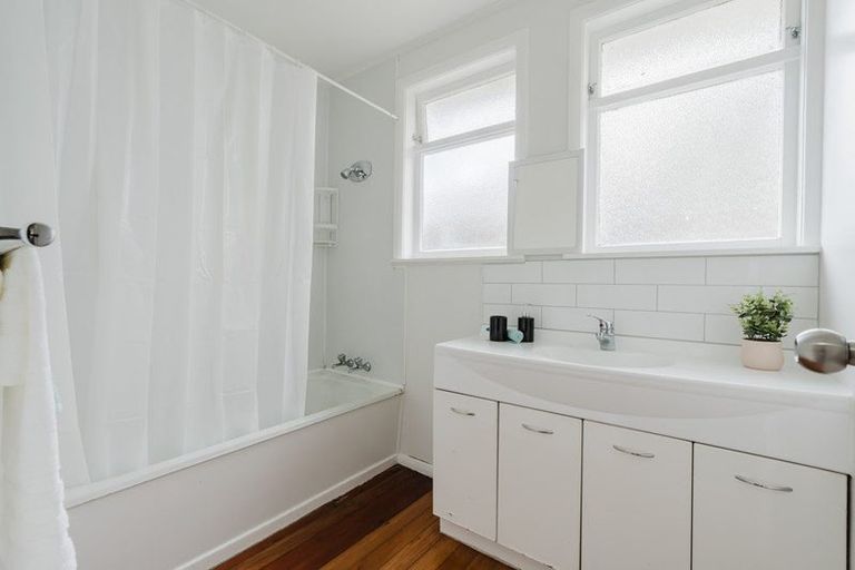 Photo of property in 23 Portal Crescent, Beerescourt, Hamilton, 3200