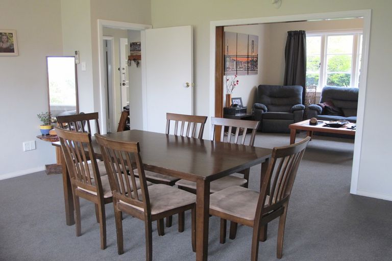 Photo of property in 877 Kihikihi Road, Te Awamutu, 3800