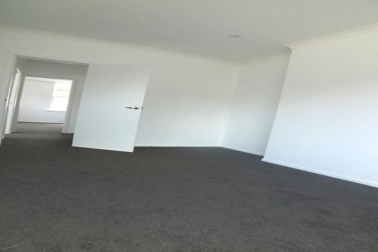 Photo of property in 1/190 The Parade, Island Bay, Wellington, 6023