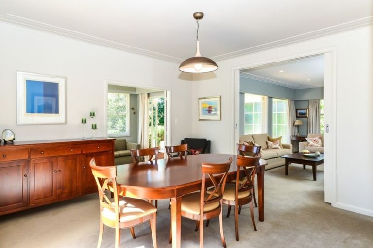 Photo of property in 65 Braid Road, St Andrews, Hamilton, 3200