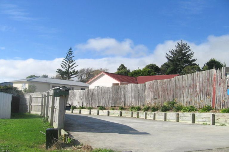 Photo of property in 49a Rose Street, Ranui, Porirua, 5024