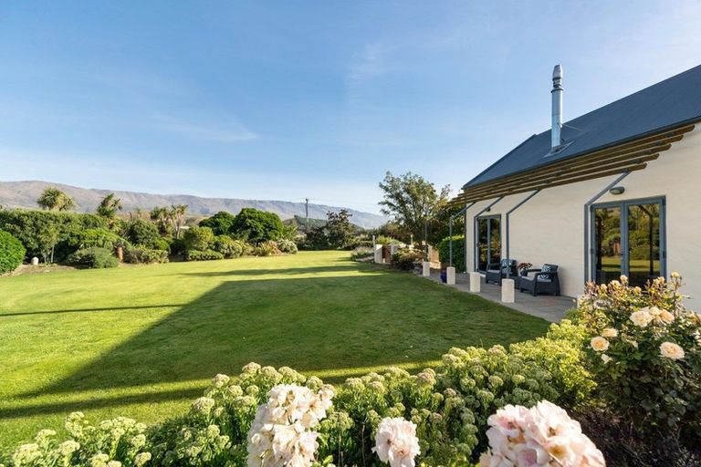 Photo of property in 10 Roberts Drive, Cromwell, 9310