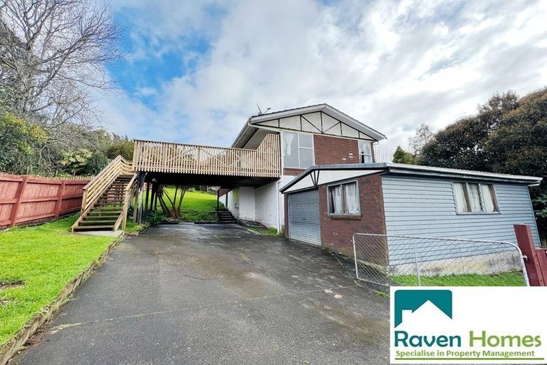 Photo of property in 5 Kilcar Place, Massey, Auckland, 0614