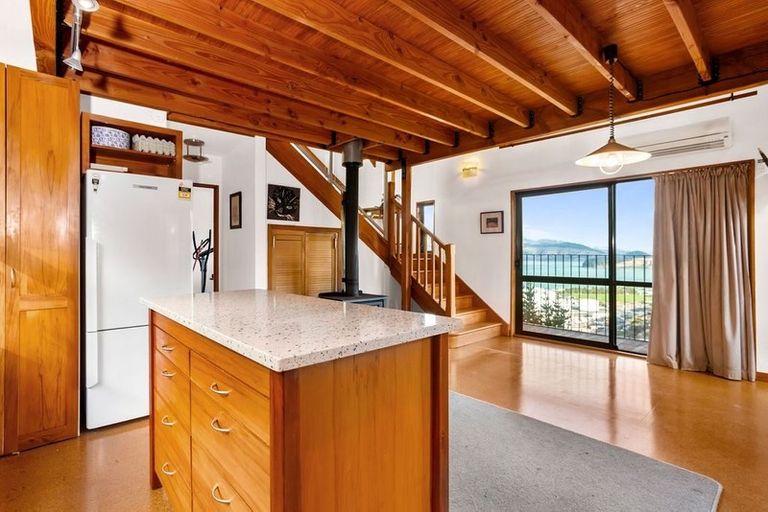 Photo of property in 7 Harmans Road, Lyttelton, 8082