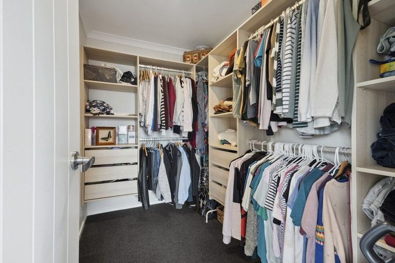 Photo of property in 81 Endeavour Drive, Whitby, Porirua, 5024