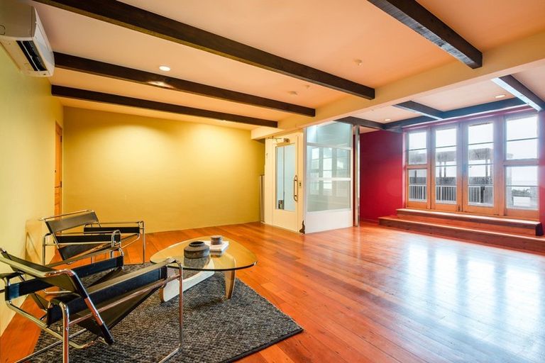 Photo of property in 63 Wharemauku Road, Raumati Beach, Paraparaumu, 5032