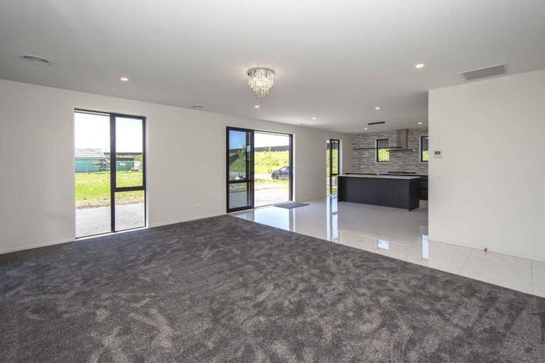Photo of property in 32 Bill Harvey Drive, Halswell, Christchurch, 8025