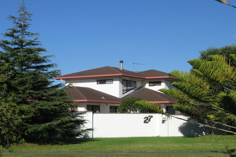 Photo of property in 27 Maygrove Drive, Orewa, 0931