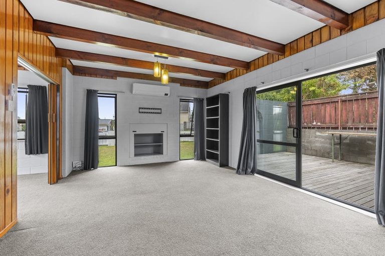 Photo of property in 39 Trelawney Crescent, Westown, New Plymouth, 4310