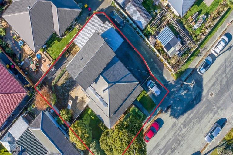 Photo of property in 8 Brixton Street, Islington, Christchurch, 8042