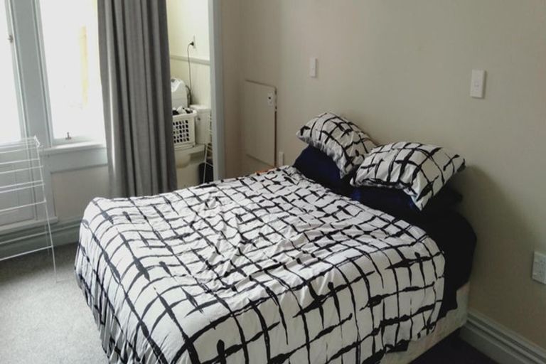 Photo of property in 359 The Terrace, Te Aro, Wellington, 6011