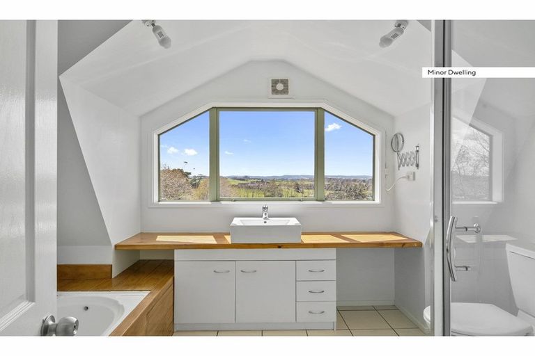 Photo of property in 14 Peters Lane, Taupaki, Henderson, 0782