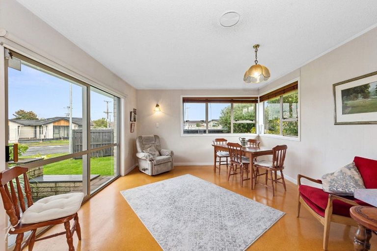 Photo of property in 80 Saint Andrews Terrace, St Andrews, Hamilton, 3200