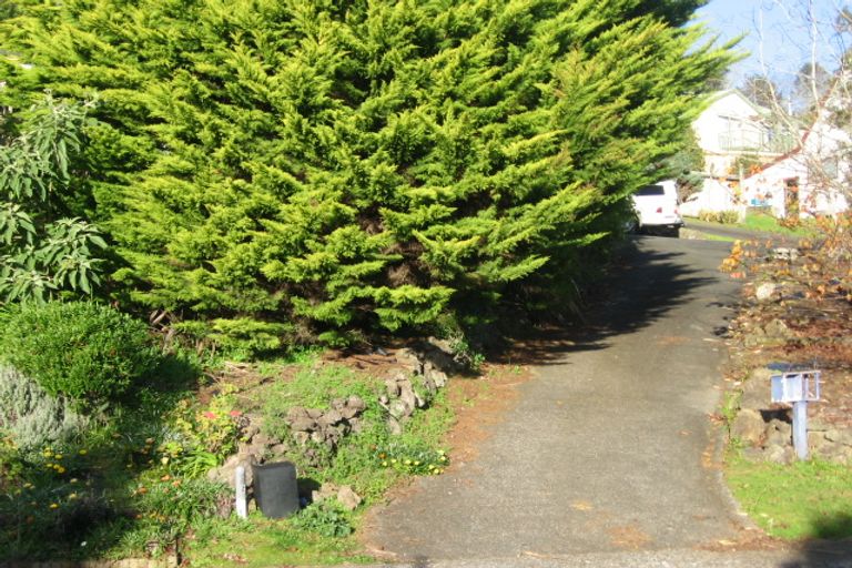 Photo of property in 12 Amokura Drive, Kerikeri, 0230