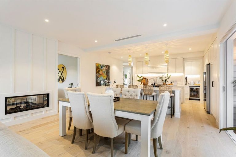 Photo of property in 6 William Blake Way, Riverhead, 0820